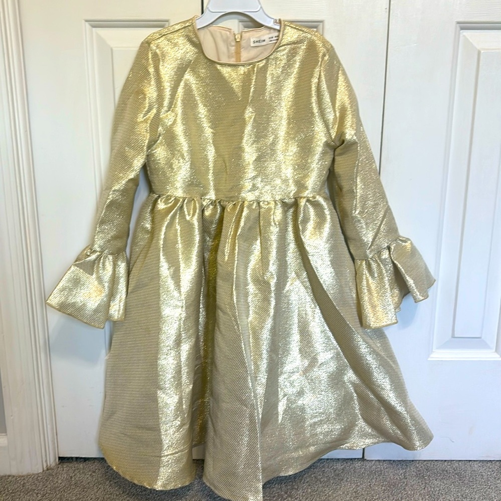 Gold shimmery dress. Perfect for a Hamilton themed costume, holiday or photos